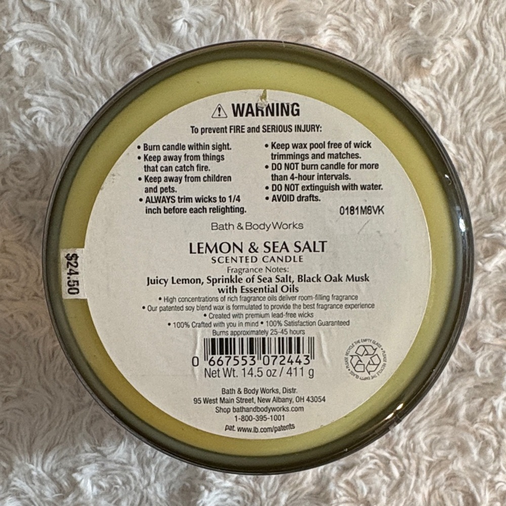 Bath & Body Works Lemon & Sea Salt 3 Wick Candle - Picture 2 of 3